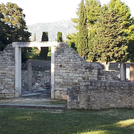 Apartman Adela