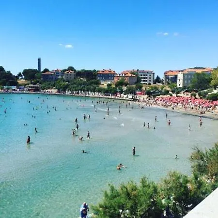 Apartman Adela *