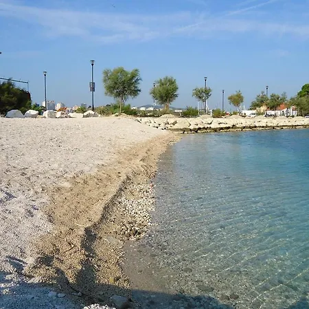 Apartman Adela * Solin